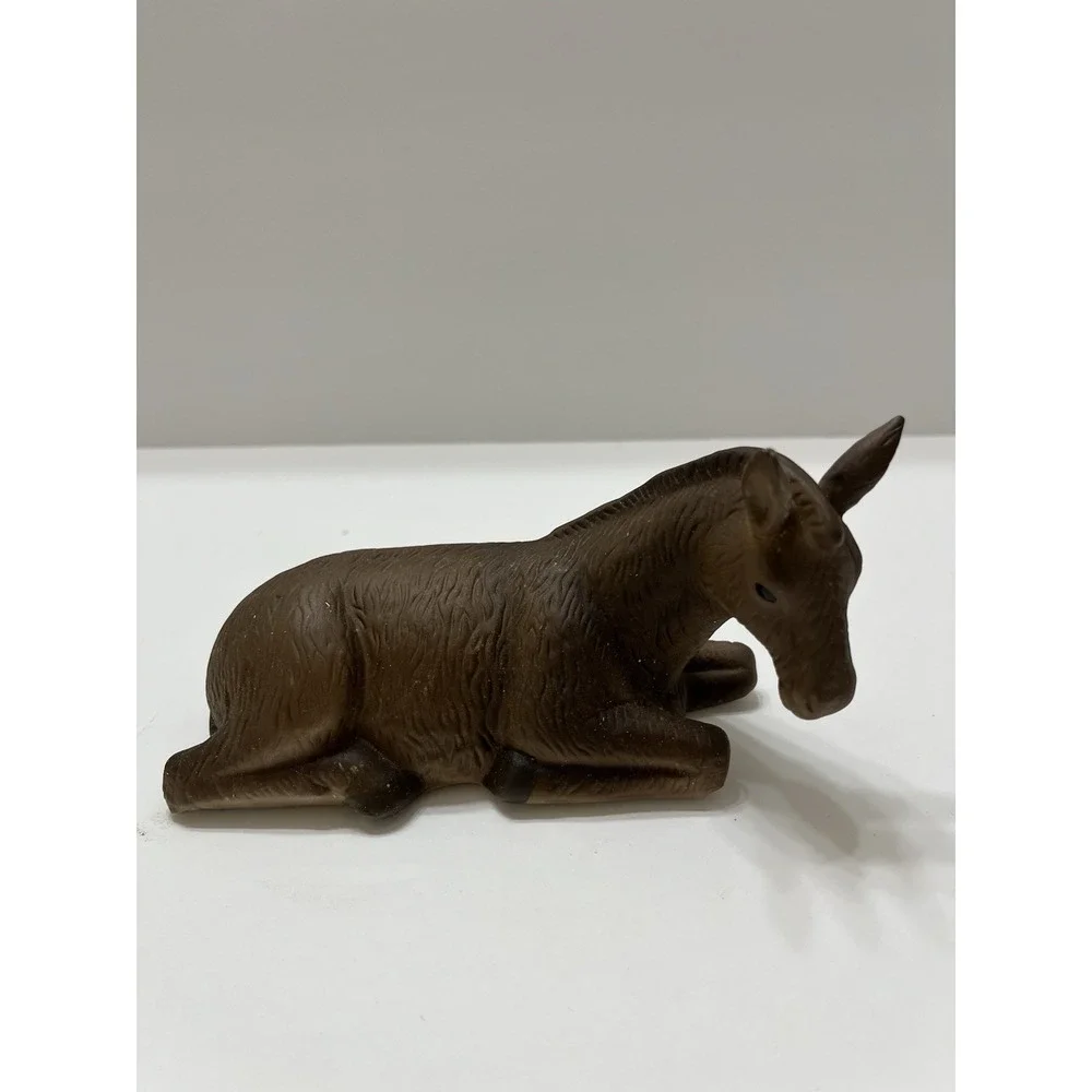 Christmas Grandeur Noel Donkey Nativity Replacement Piece Porcelain 7x3.5x3